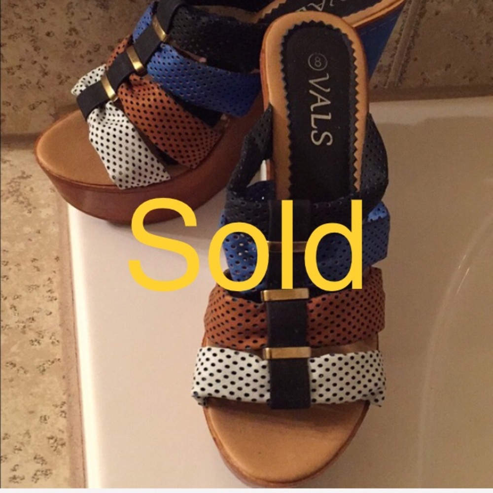 Wedge heel platform